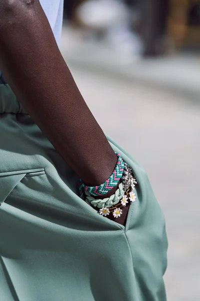 Look 24